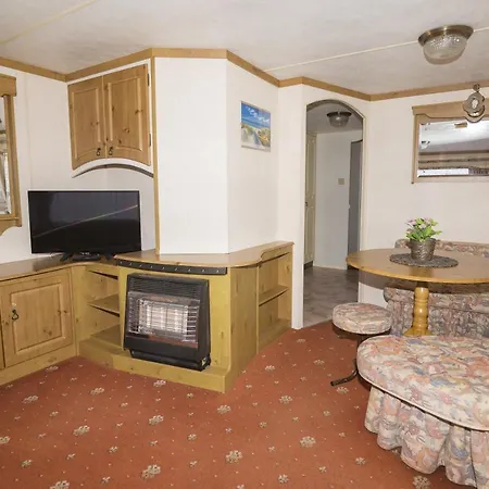 Lodge Delux W Helu *