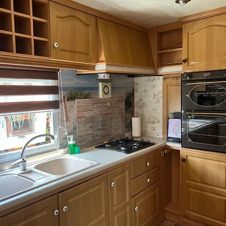 Lodge Delux W Helu Hel